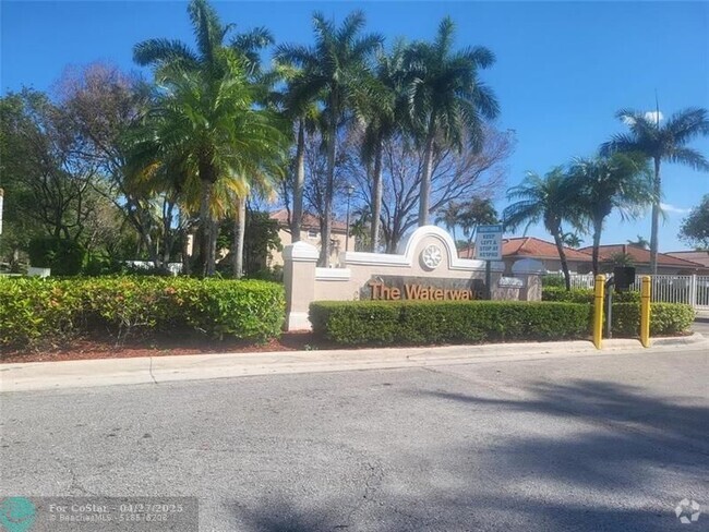 Building Photo - 13040 NW 5th St Rental