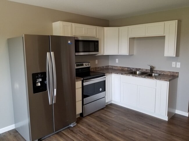 Photo - The Overlook Apartments