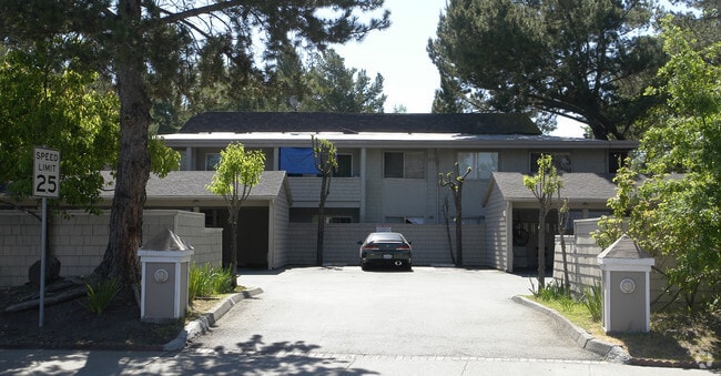 Photo - Danville Creekside