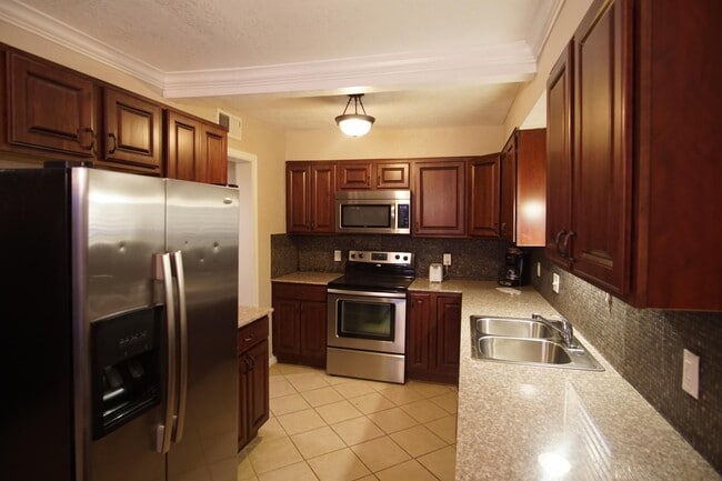 Photo - 6419 NW 63rd St