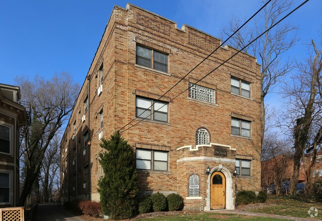 The Flats of Eden Park - The Flats of Eden Park Apartments