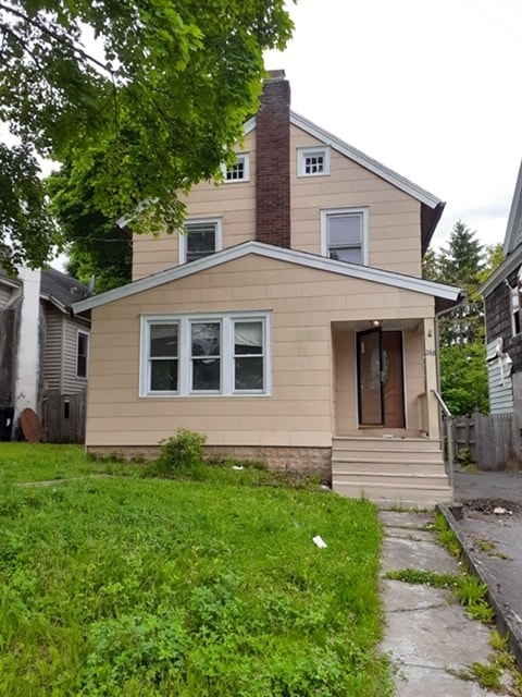 Building Photo - 248 Bruce St Rental