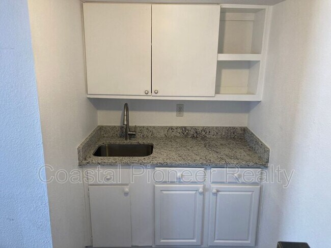 Photo - 3024 W Haya St Unit B