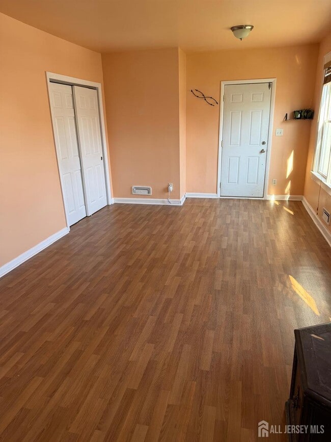 Photo - 58 Brotherhood St