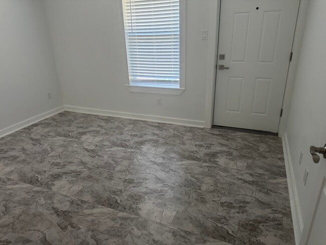 Photo - 1301 E Avenue G Unit 1302