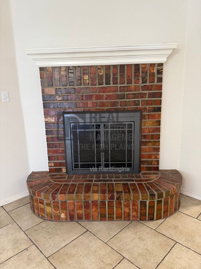 Photo - 1004 Pikes Peak Dr