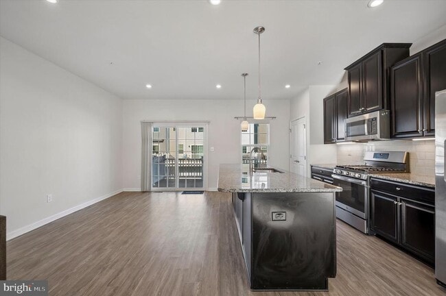 Photo - 214 Bamboo Dr