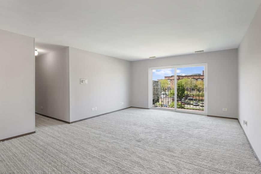 2 bedroom in Chicago IL 60625 - 2 bedroom in Chicago IL 60625 Condo Unit 302