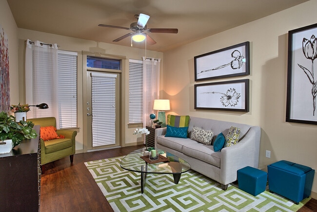 4000 Hulen Apartments