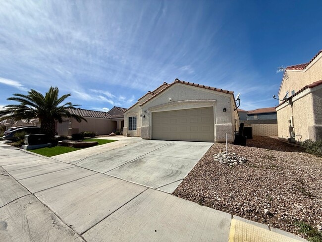 Photo - Northwest/Centennial Hills - 3BD SINGLE STORY HOME, GRANITE COUNTER TOPS, STAINLESS STEEL APPLIAN...