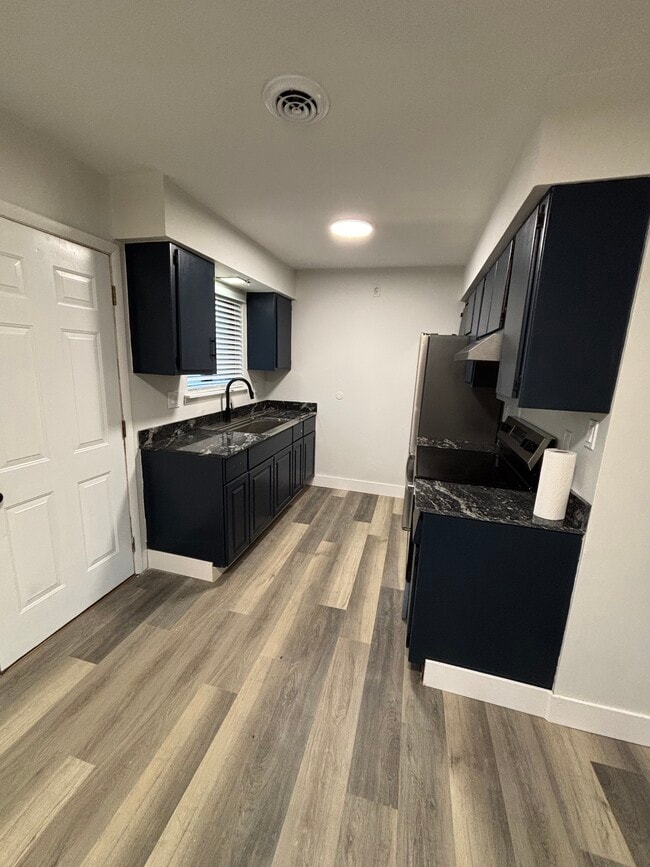 Photo - 1102 Apache Dr Unit 1