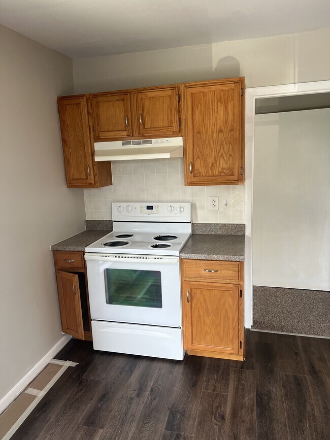 Photo - 219 Seffner Unit 219-1/2