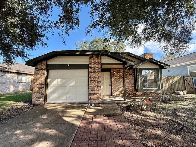 Building Photo - 4411 Rattan Ave