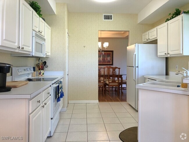 Building Photo - 14570 Grande Cay Cir Unit 2406 Rental