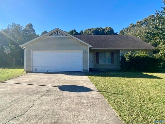 Building Photo - 242 Comet Dr