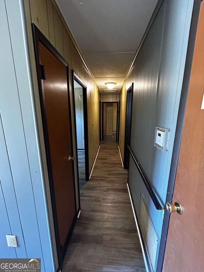 Photo - 2891 Village Green Dr