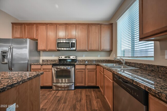 Photo - 2185 S Sanders Dr