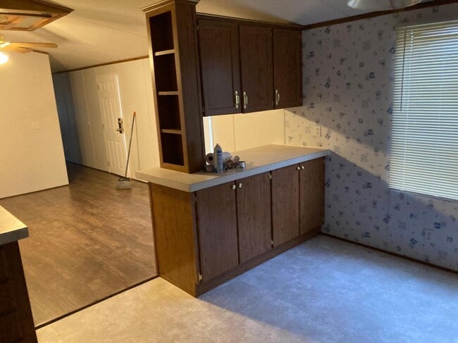 Photo - 2715 Frick Rd