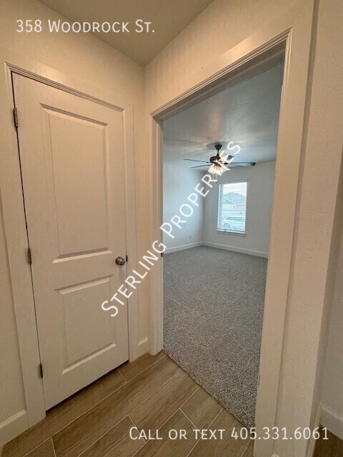 Photo - 358 Woodrock St