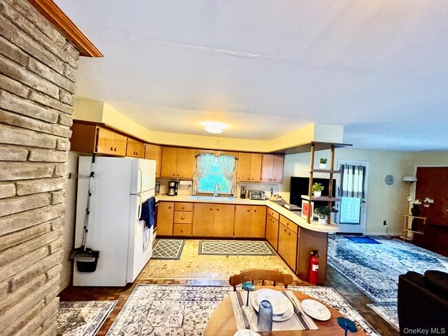 Photo - 1360 Gulf Rd