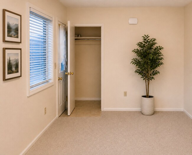 Photo - 1319 Walnut St