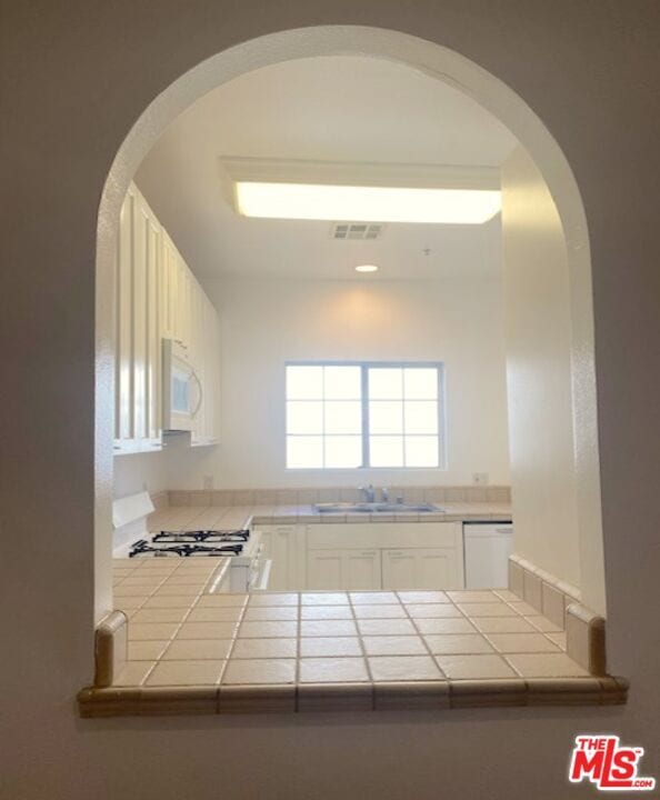 Photo - 5248 Satsuma Ave Unit 3