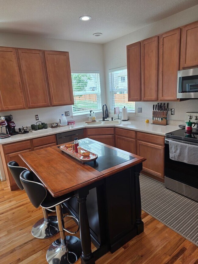 Photo - Fantastic Castle Rock 4 Bed 2 1/2 Bath Founders Village Home