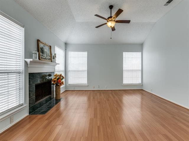 Photo - 4801 Holly Berry Dr