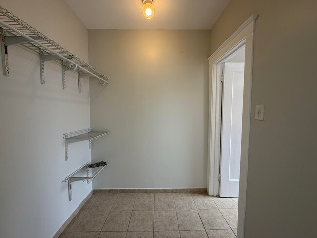 Photo - 2712 N Milwaukee Ave Unit 217