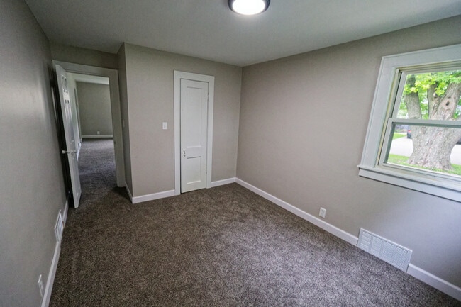 Photo - 714 N Green St