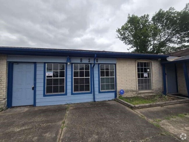 Building Photo - 830 Stonyridge St Rental