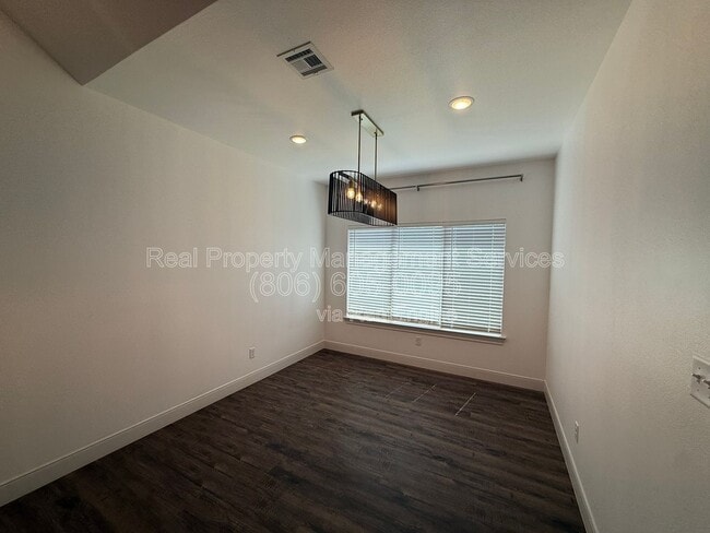 Photo - 5014 Quincy Ave