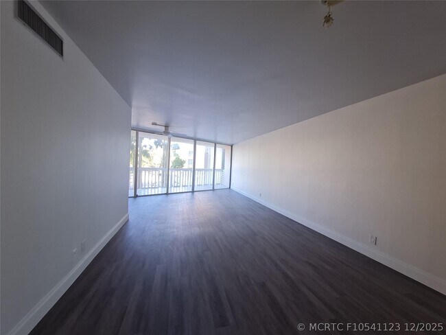 Photo - 6911 Environ Blvd Unit 2M