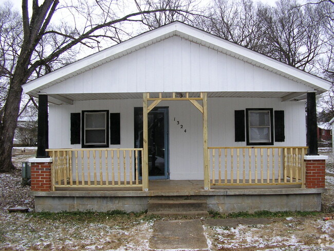 Building Photo - 1324 Stubbins St Rental