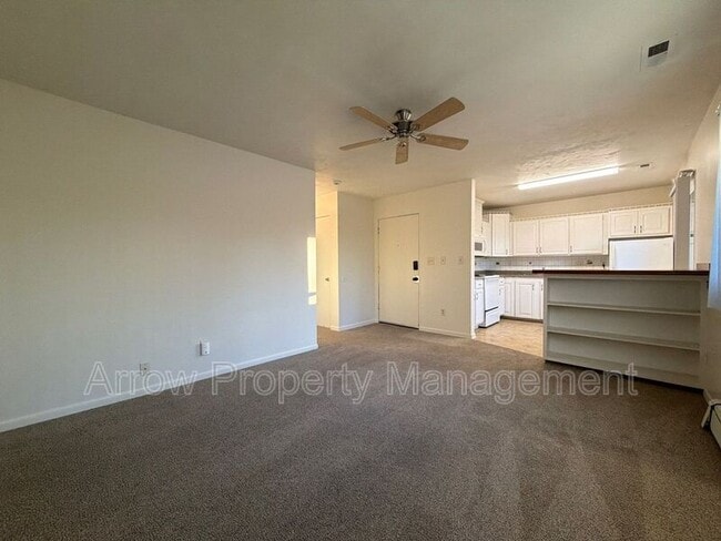 Photo - 2000 Washington St