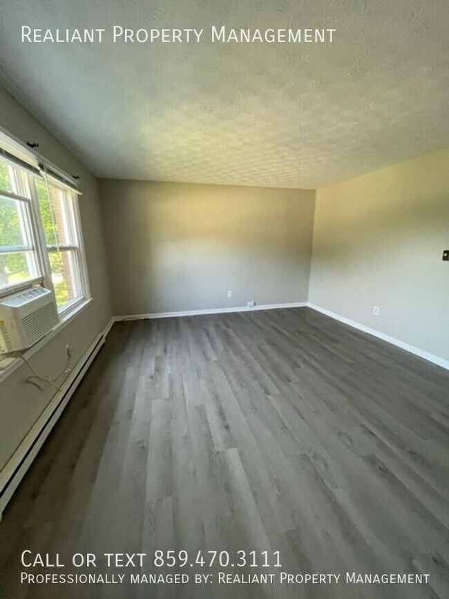 Photo - 314 Walters Ln Unit B