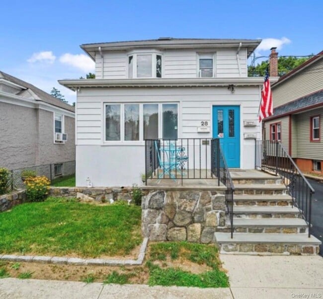 Building Photo - 28 Acorn Terrace Unit 2