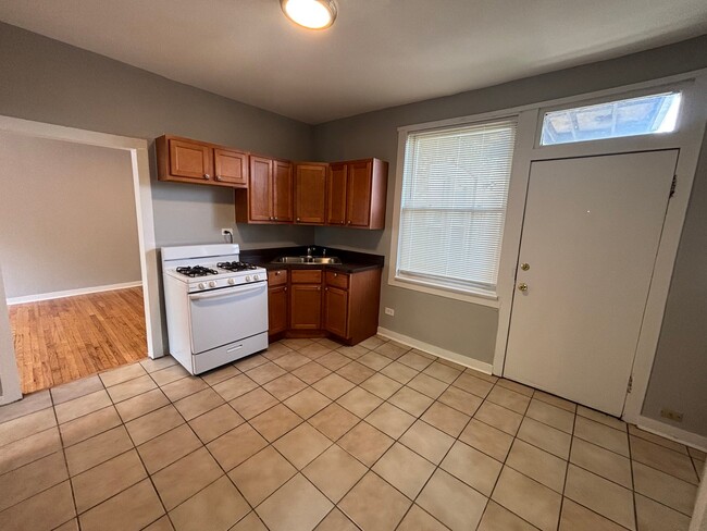 Photo - 3357-3359 W 63rd Pl Unit 3359-2F