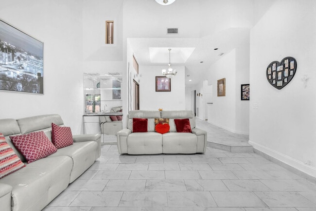 Photo - 22710 Meridiana Dr