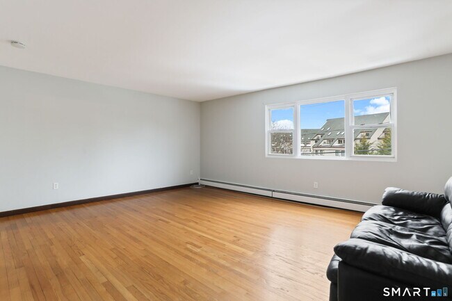 Photo - 86 Harbor Dr