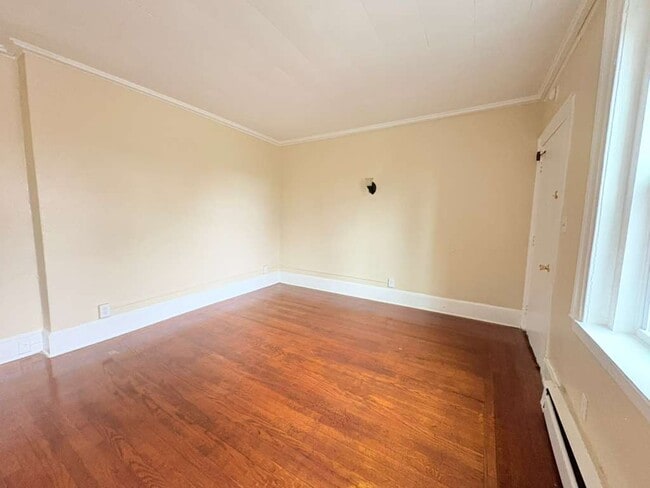 Photo - 703 Howard Ave Unidad 32