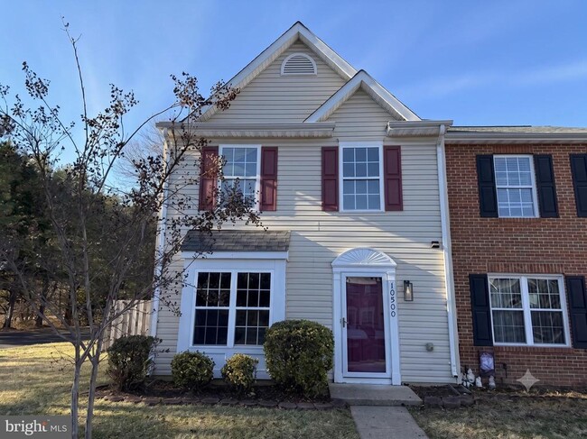 Building Photo - 10500 Boxmeer Ct