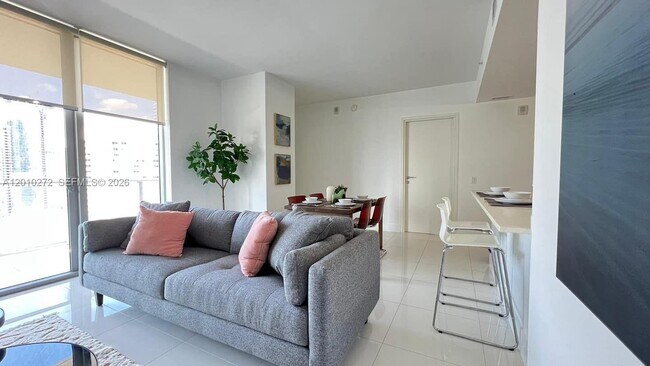 Photo - 1300 Brickell Bay Dr Unit 3400