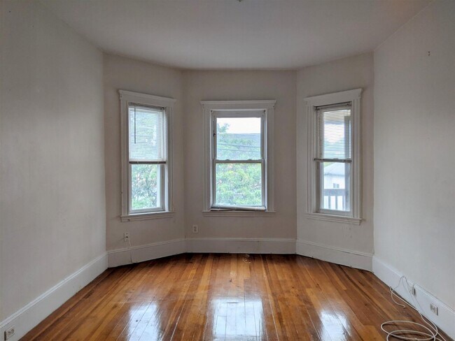 Photo - 104 Conwell Ave Unit 3