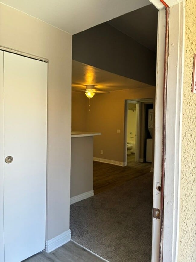 Photo - Mandalay Bay Apartments