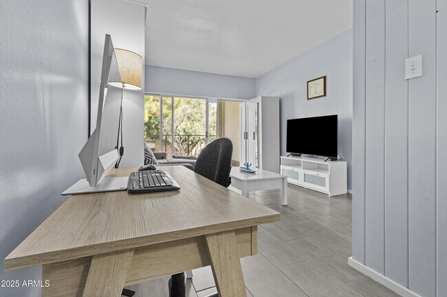 Photo - 6125 E Indian School Rd Apartamento Unidad 247