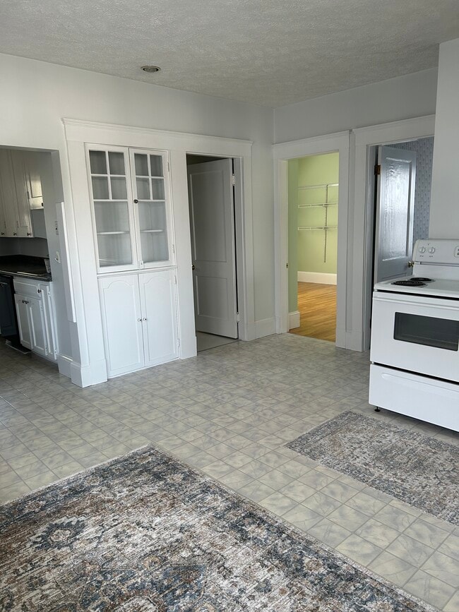 Photo - 53 Third St Unit 2