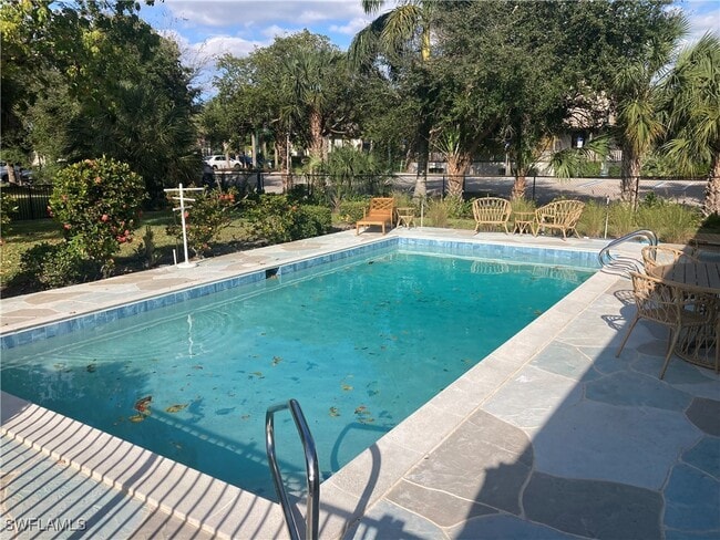 Photo - 1256 Mistletoe Ct