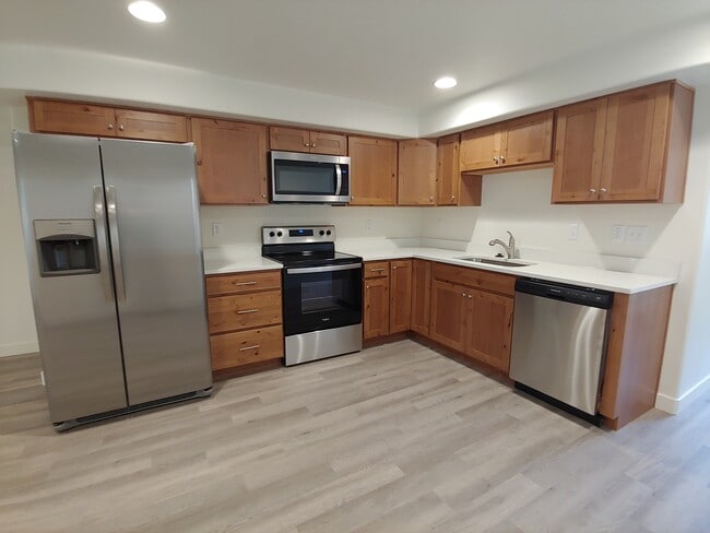 Photo - 591 S Emerald Ln Unit Basement ADU