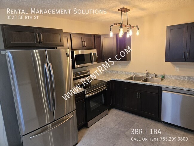 Photo - 3523 SE 8th St